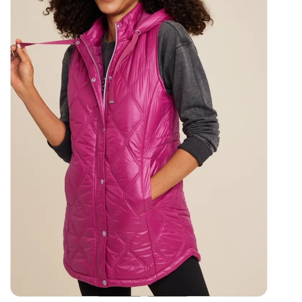 Maurice’s Hooded Longline Active Vest raspberry rouge size 2x item #22
